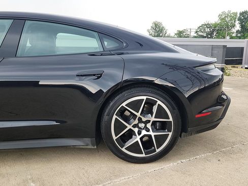 Certified 2025 Porsche Taycan image 7