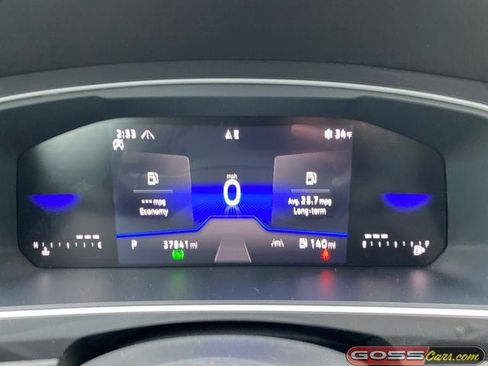 Used 2024 Volkswagen Tiguan SE image 18