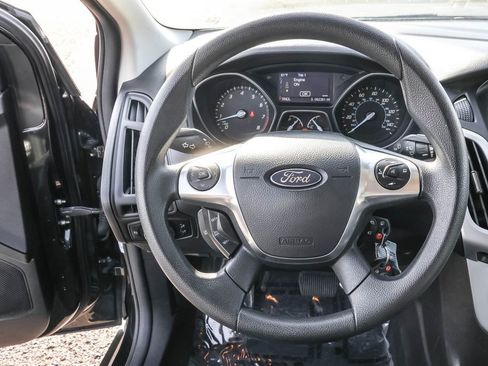 Used 2014 Ford Focus SE image 17
