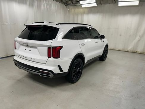 Used 2022 Kia Sorento SX AWD/4WD image 4
