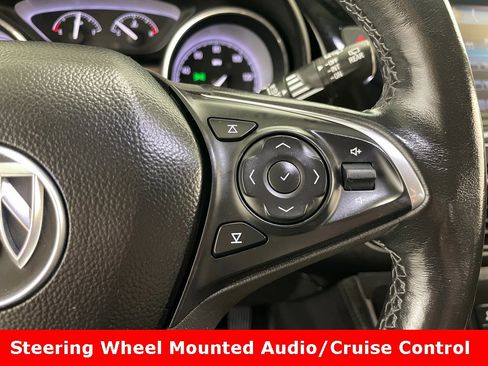 Certified 2020 Buick Envision Essence image 29