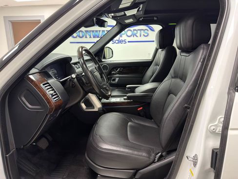 Used 2020 Land Rover Range Rover HSE AWD/4WD image 9