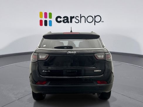 Used 2022 Jeep Compass Latitude w/ Sun and Sound Group image 3