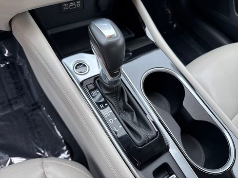 Used 2022 Nissan Altima 2.5 SL FWD image 31
