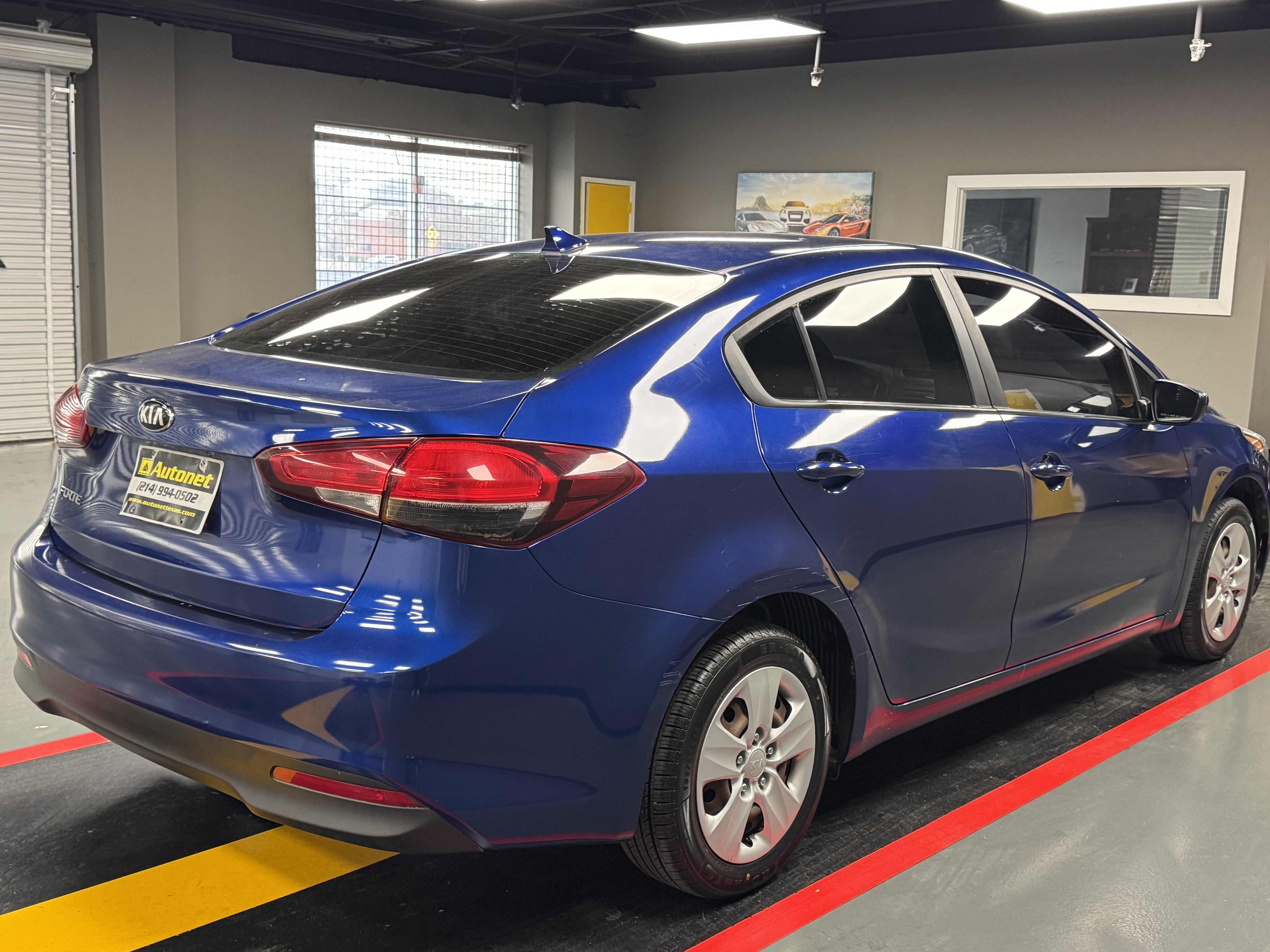 Used 2017 Kia Forte LX FWD image 6