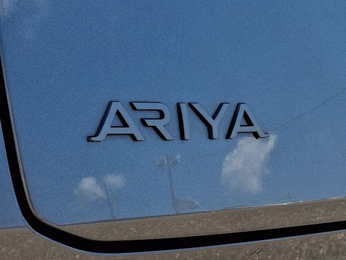Certified 2023 Nissan Ariya FWD image 30