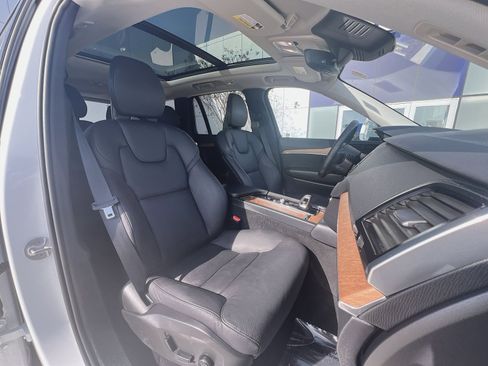 Certified 2024 Volvo XC90 B6 Plus w/ Protection Package Premier AWD/4WD image 28