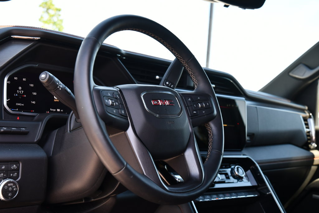 Used 2026 GMC Sierra 2500 AT4 w/ AT4 Premium Plus Package AWD/4WD image 19