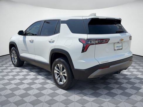 Certified 2026 Chevrolet Equinox LT w/ Convenience Package II FWD image 3