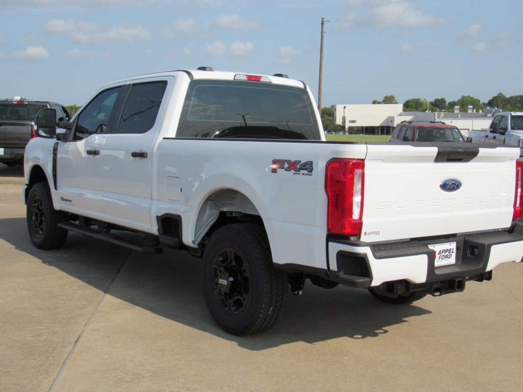 New 2026 Ford F250 XL w/ STX Appearance Package AWD/4WD image 4