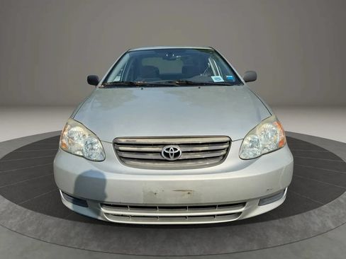Used 2003 Toyota Corolla LE FWD image 2