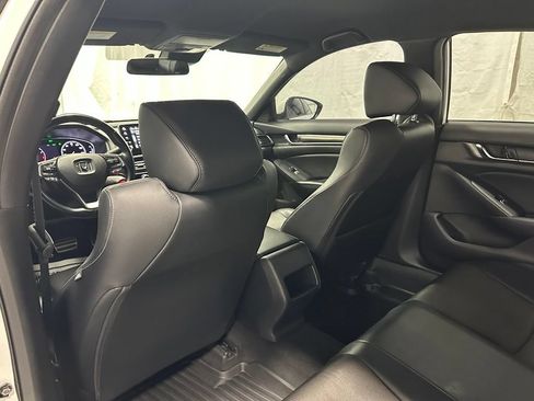 Used 2018 Honda Accord Sport image 43
