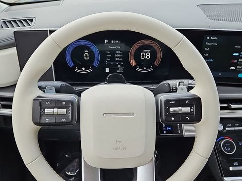 Certified 2026 Hyundai Santa Fe SEL FWD image 18