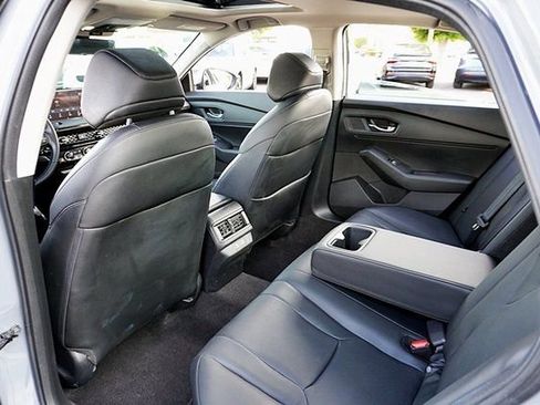 Used 2024 Honda Accord EX-L image 17