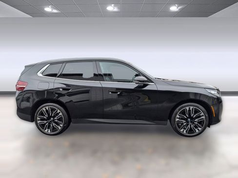 Used 2025 BMW X3 xDrive30i w/ Premium Package image 8