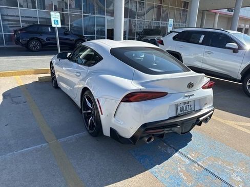 Used 2021 Toyota Supra image 6