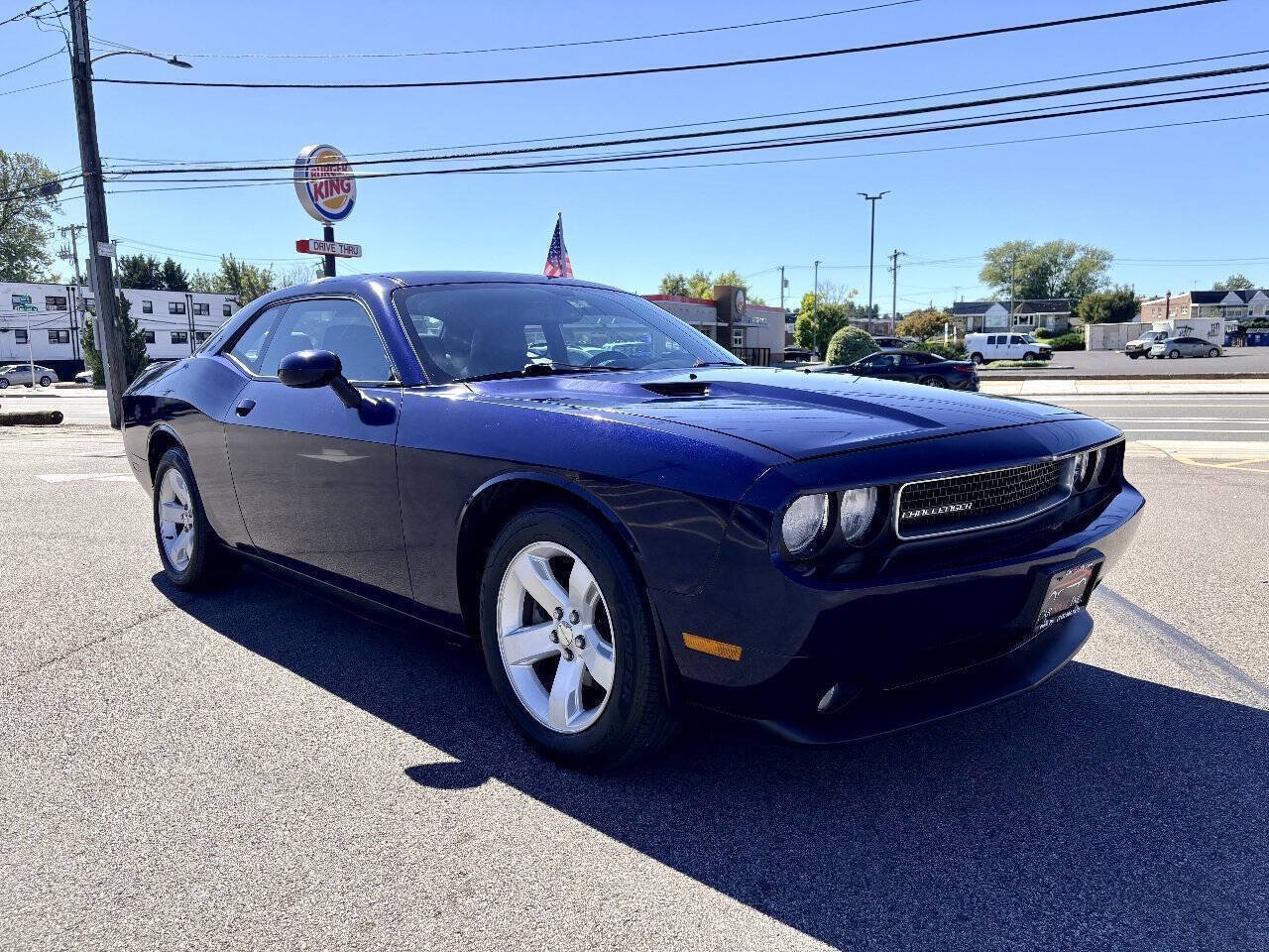 Used 2014 Dodge Challenger SXT Plus RWD image 8
