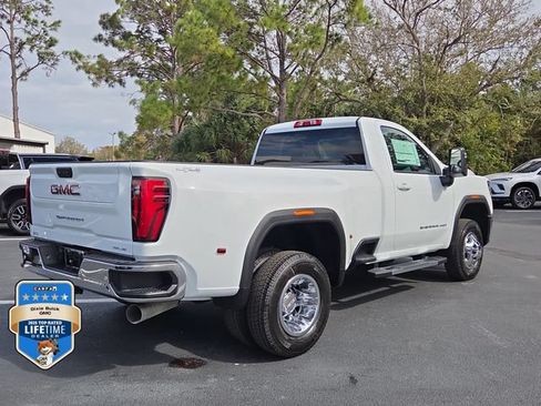 New 2026 GMC Sierra 3500 SLE AWD/4WD image 4