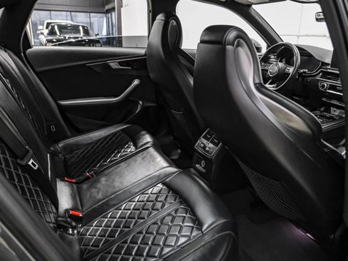 Used 2018 Audi S4 Prestige w/ Prestige Package image 39