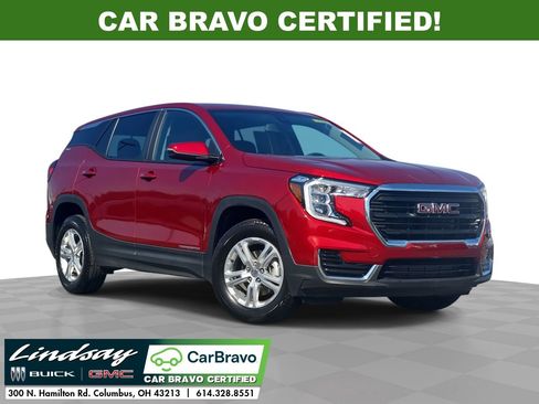 Certified 2022 GMC Terrain SLE image 1