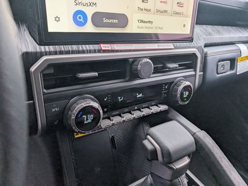 New 2026 Toyota 4Runner 4WD image 22