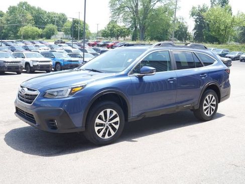 Used 2021 Subaru Outback Premium AWD/4WD image 7