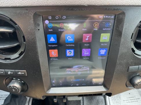 Used 2014 Ford F250 XL w/ Power Equipment Group image 24