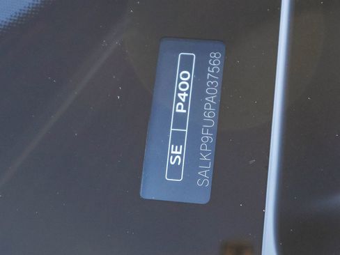 Certified 2023 Land Rover Range Rover SE image 41