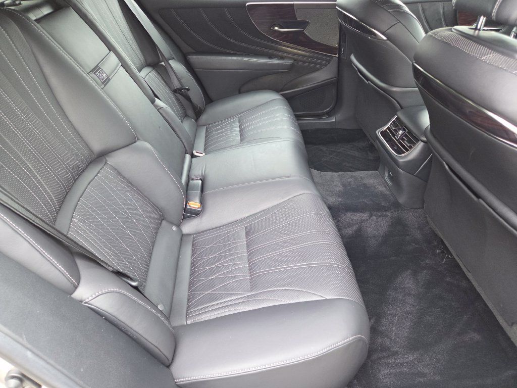 Used 2019 Lexus LS 500 AWD w/ Interior Upgrade Package image 5