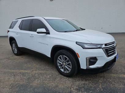 Used 2022 Chevrolet Traverse LT