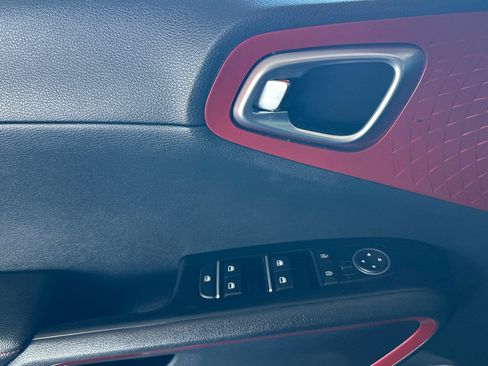 Used 2023 Kia Soul GT-Line FWD image 11