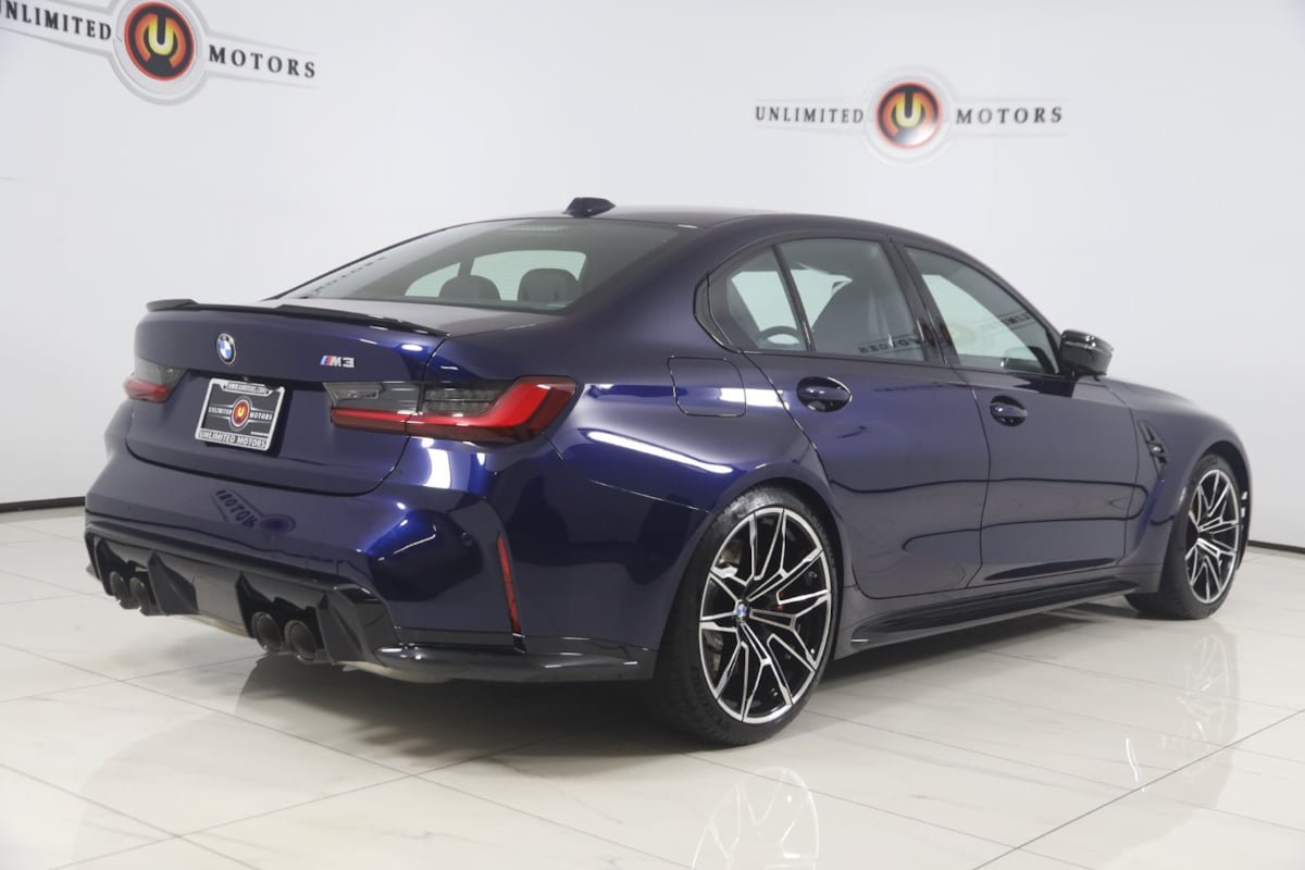 Used 2024 BMW M3 w/ Executive Package RWD image 3