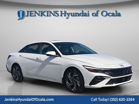 New 2026 Hyundai Elantra Limited FWD image 11
