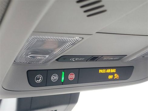 Certified 2023 Chevrolet Equinox LT image 30