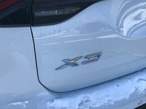 Used 2024 BMW X3 xDrive30i image 6