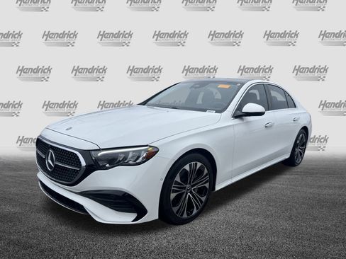 Used 2025 Mercedes-Benz E 350 Sedan image 5