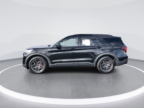 Used 2025 Ford Explorer ST-Line w/ ST-Line Street Pack image 5