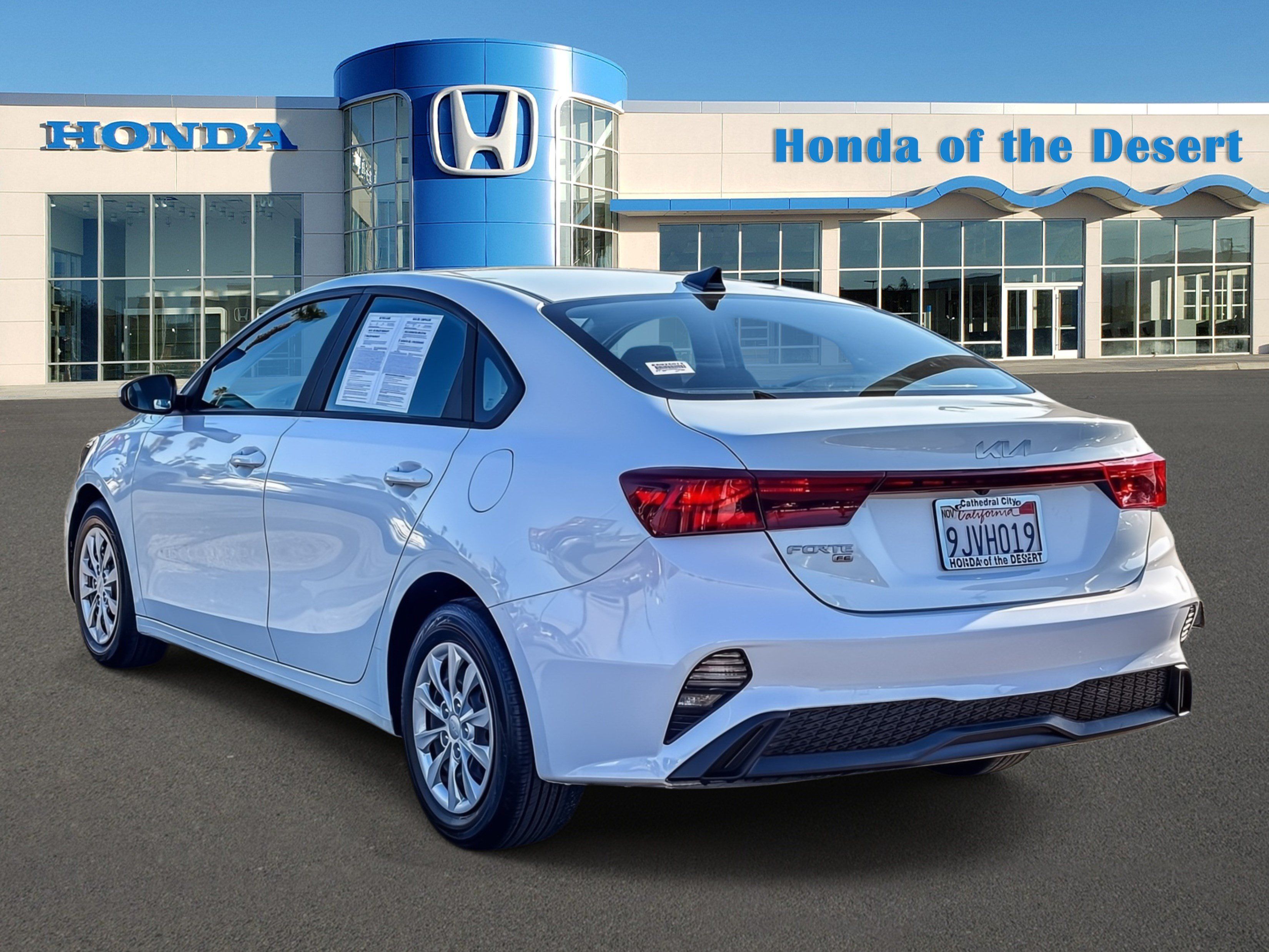 Used 2024 Kia Forte LX FWD image 5
