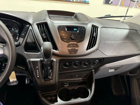 Used 2016 Ford Transit 150 130 Medium Roof image 40