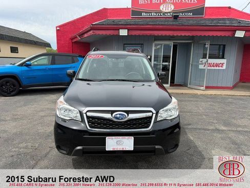 Used 2015 Subaru Forester 2.5i Premium w/ All-Weather Package AWD/4WD image 4