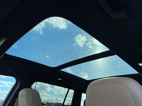 New 2026 Buick Enclave Preferred w/ Power Package image 7