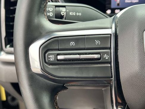 Used 2023 GMC Canyon AT4 w/ Canyon Safety Plus Package image 23