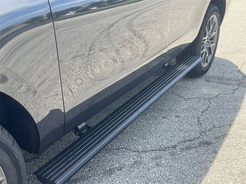 New 2025 Ford Expedition Platinum w/ Stealth Performance Package image 31