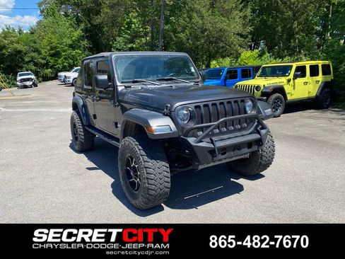 Used 2020 Jeep Wrangler Unlimited Sport S AWD/4WD image 3