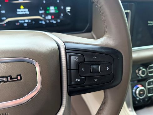 Used 2022 GMC Yukon Denali w/ Max Trailering Package AWD/4WD image 16