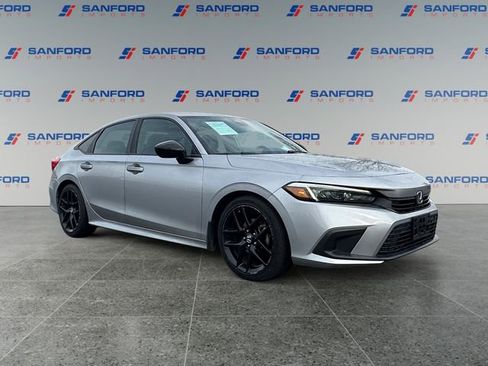 Used 2022 Honda Civic Sport image 7