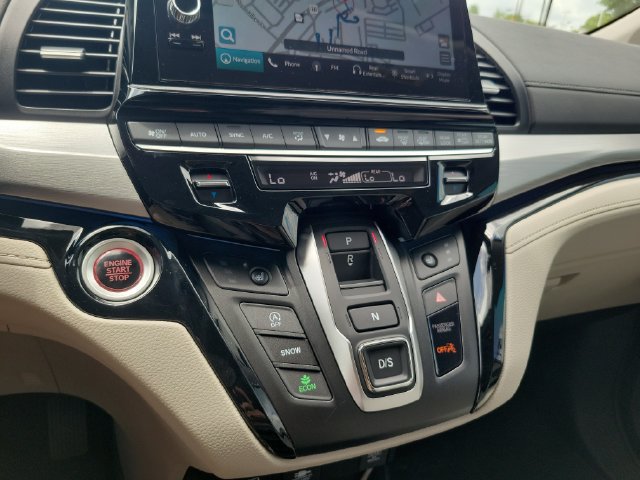 New 2026 Honda Odyssey Touring image 24