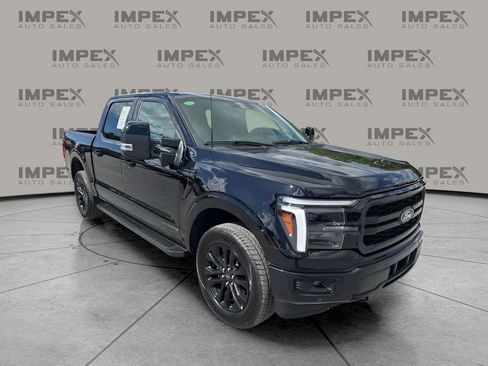 Used 2025 Ford F150 Lariat w/ Equipment Group 501A Mid AWD/4WD image 7