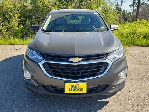 Used 2020 Chevrolet Equinox LS AWD/4WD image 2