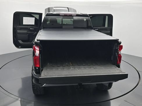 Used 2023 Chevrolet Silverado 2500 LTZ AWD/4WD image 47